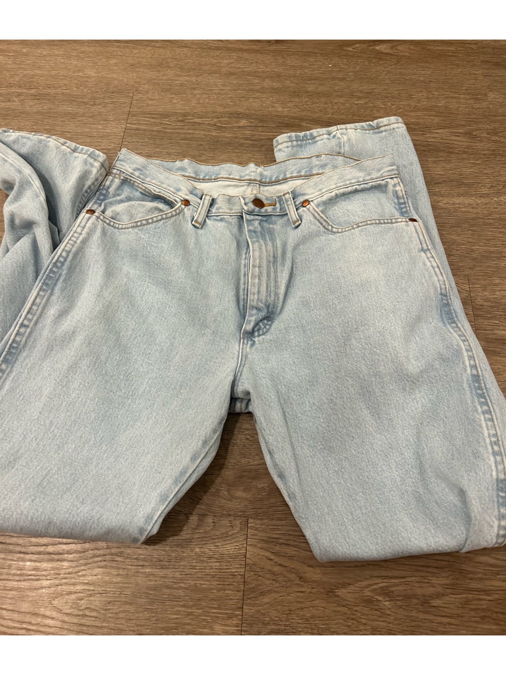 Wrangler Classic Light Wash Jeans